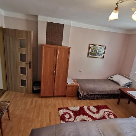 Privat U Bartolomeja Lägenhet Štrba Exteriör bild