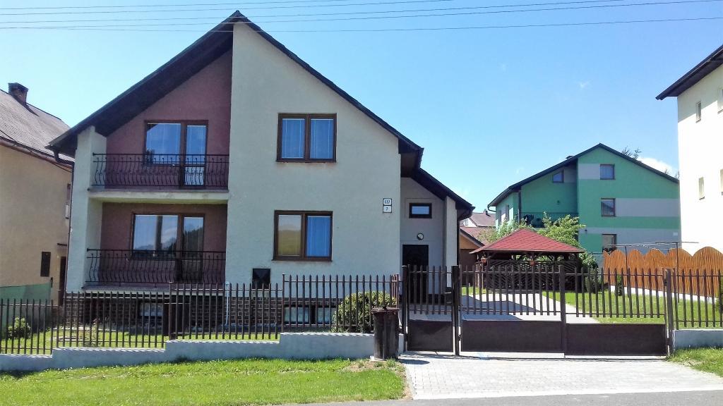 Privat U Bartolomeja Lägenhet Štrba Exteriör bild